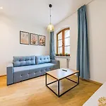Apartament 27