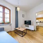 Apartament 27